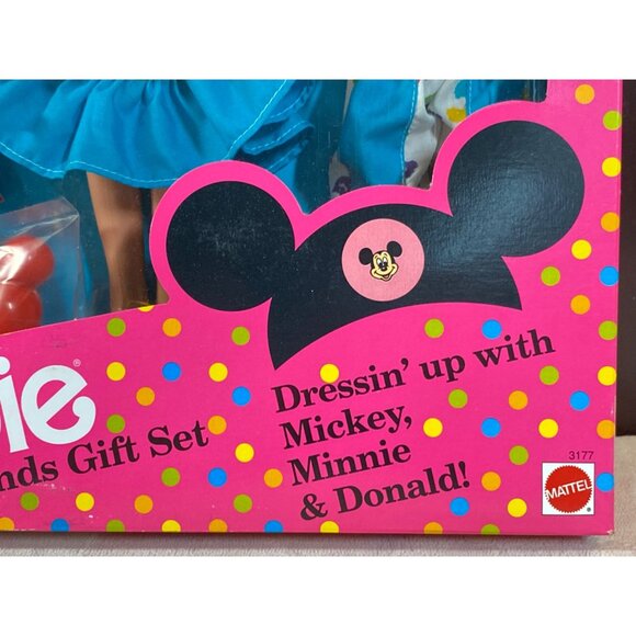 Barbie Friends Skipper Ken Gift Set Mattel 3177 Dressin Up Mickey Minnie Donald - Picture 7 of 12
